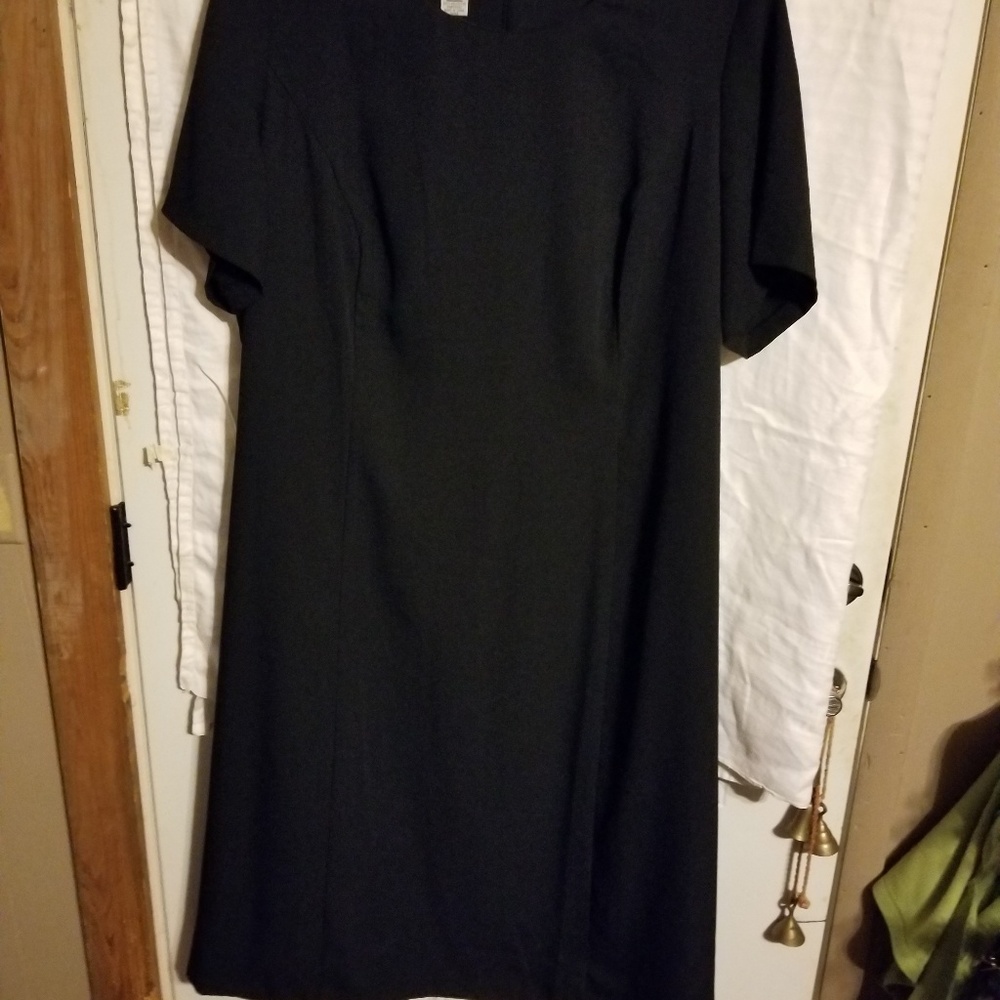 Plus size dress pit to pit 29"